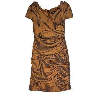 Adrianna Papell Copper Rushed Off-The-Shoulder Dress 6 Luxe Elegance Sexy